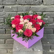 Цветочная композиция из Розы в коробке в Веселёво