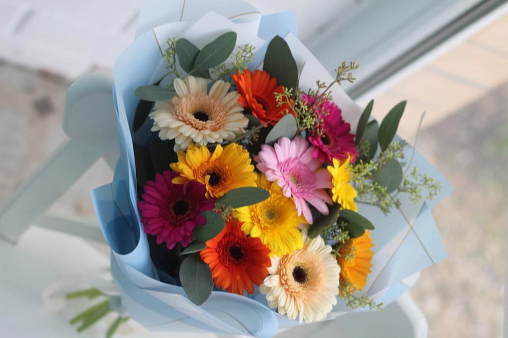 Букет цветов из: Герберы в Веселёво