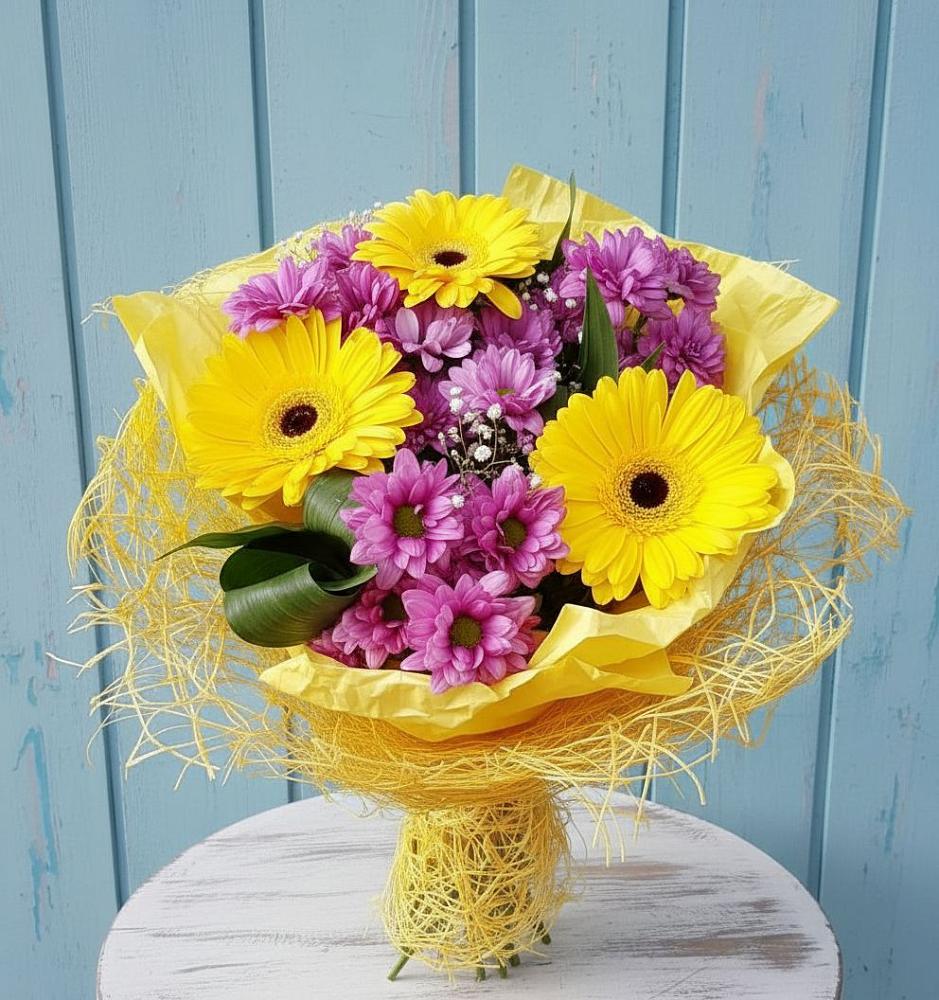 Букет цветов из: Хризантемы и Герберы в Веселёво
