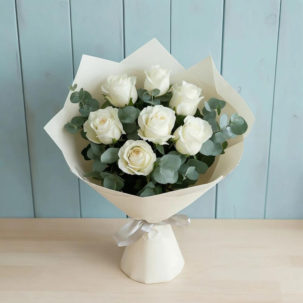 Букет Белые розы в Эвкалипте в Веселёво