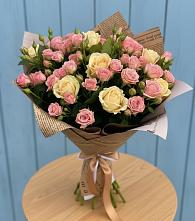 Букет цветов из:  Розы #REPLACE_PRED# Веселёво