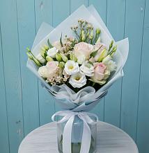 Букет цветов из:  Розы и Лизиантусы в Веселёво