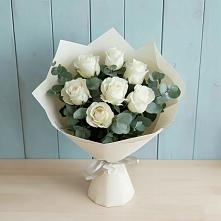 Букет Белые розы в Эвкалипте в Веселёво